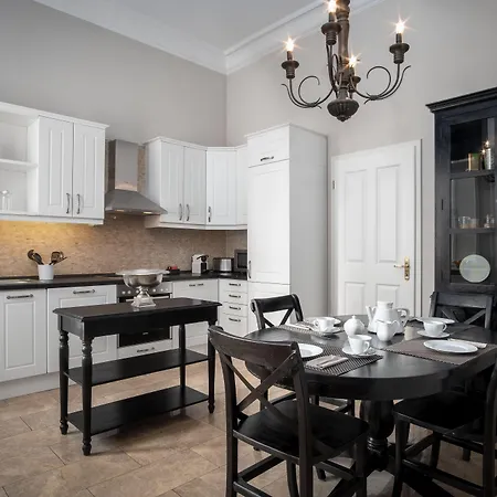 Palacina - Serviced Apartman